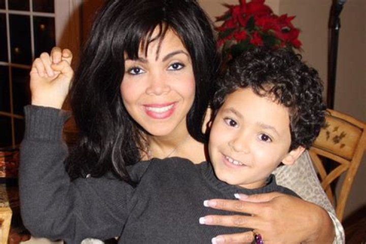 
7 Facts About Muhammad Ali’s Daughter Khaliah Ali
