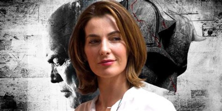 Ayelet Zurer – Biography, Facts & Life Story