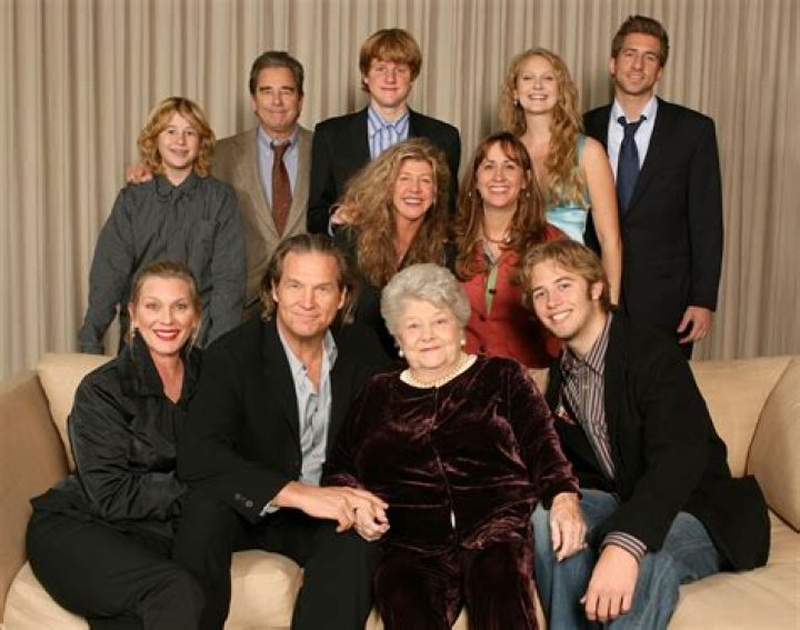 Beau Bridges Actor, Bio, Wiki, Age, Height, Family, Wife, Children, Films And Tv Show, Jeff Bridges, And Net Worths,