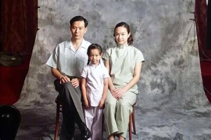 Bold Nicole Seah Religion: Christian Family Ethnicity 2023
