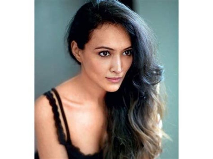 Dipannita Sharma – Biography, Facts & Life Story