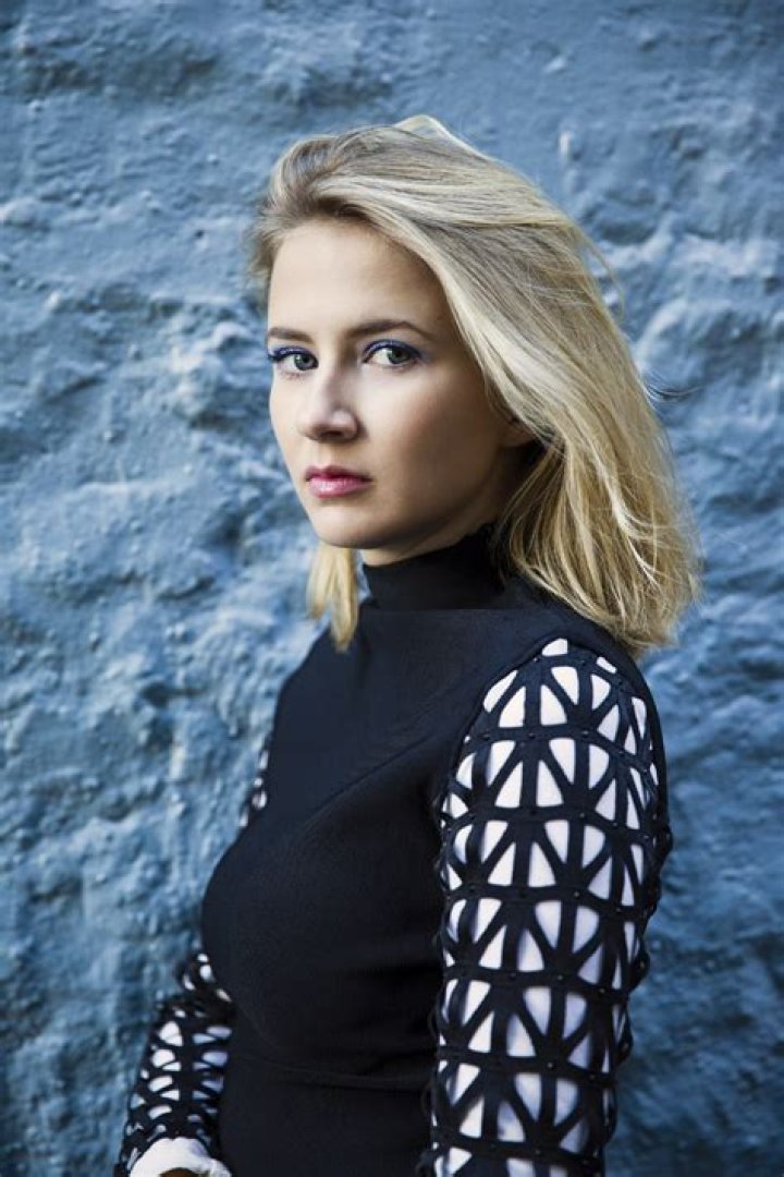 Eliza Bennett – Biography, Facts & Life Story