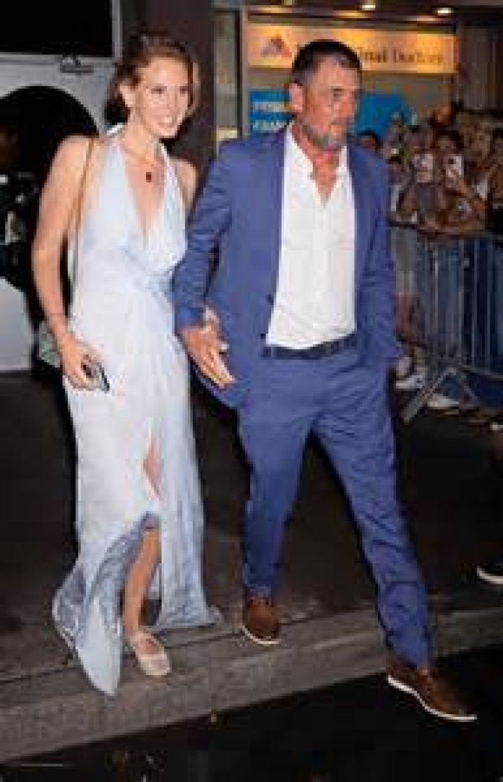 Emmanuel Orenday biografa, edad, altura, esposo, net worth, familia