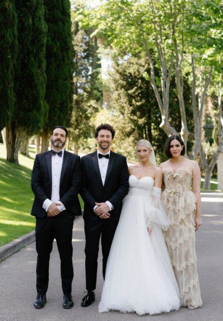 Here Billie Lourd And Austen Rydell Destination Wedding In Cabo San Lucas, Mexico