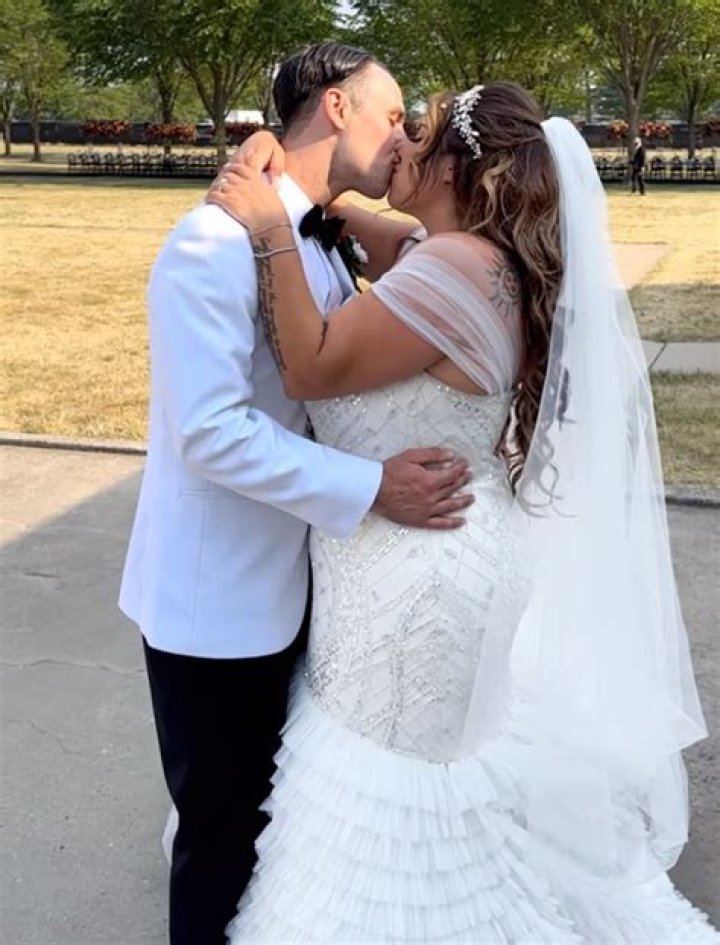 Is She Married? See Her Family