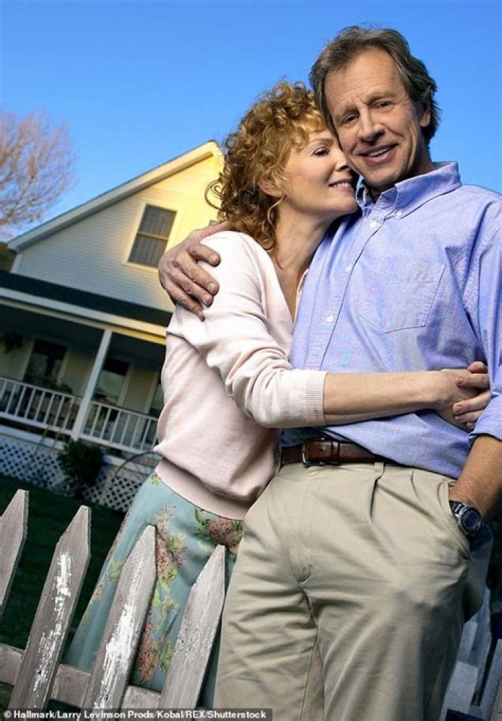 Jean Smart Still Braving Through after Husband Richard Gilliland's Unexpected Death