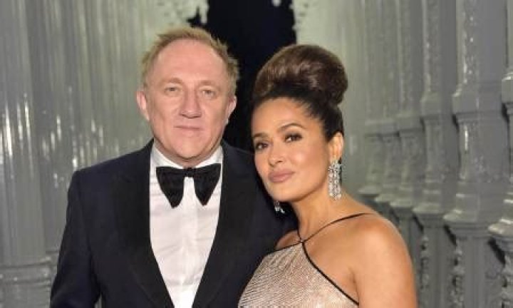 Know the Relationship Status and Net Worth of Actress, Salma Hayek