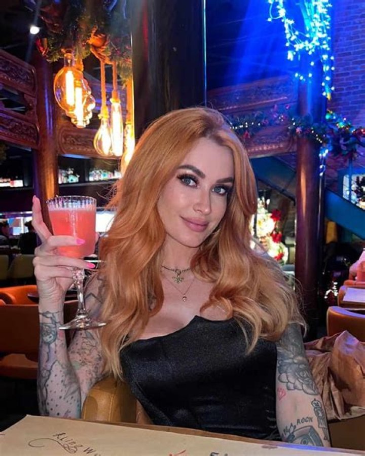 Laura Lux