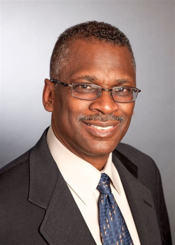 Let's Talk About Lonnie Woodley - Net Worth, Facts, and Photos