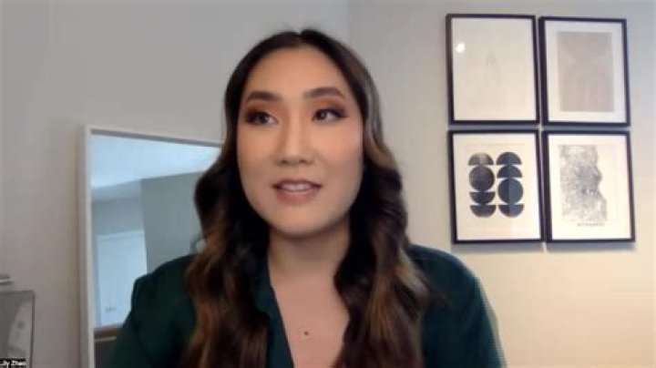 Lily Zhao WITI, Bio, Wiki, Age, Husband, Fox 6, Salary, And Net Worth