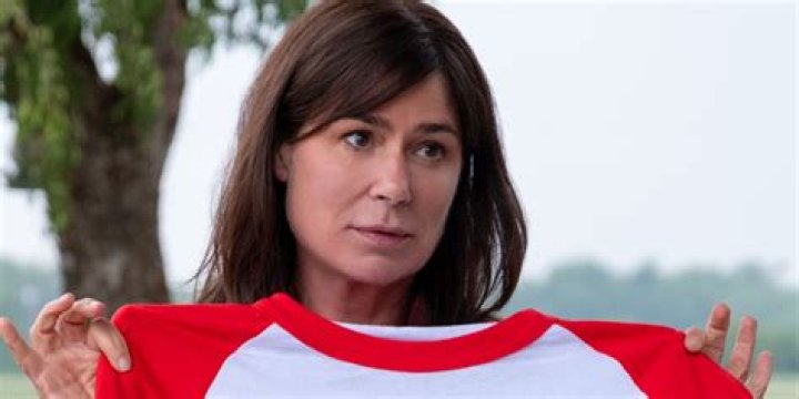 Maura Tierney Movies, Bio, Wiki, Age, Husband, Liar Liar, ER, and Net Worth