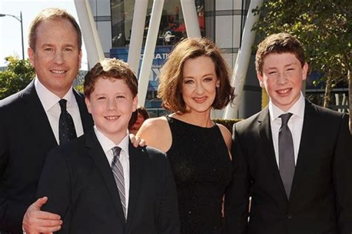 
Meet Miles Burke – Photos Of Joan Cusack’s Son With Husband Richard Burke
