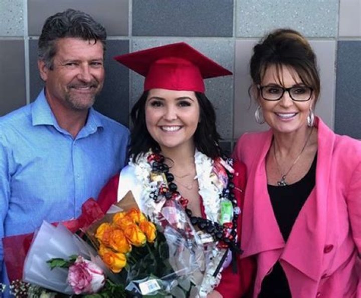 Meet Piper Palin – Photos and Facts of Sarah Palin’s Daughter With Husband Todd Palin