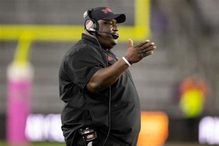 Northern Illinois Season Predictions: Wins, Losses, Marquee Games, and More for Every Huskies Game in 2023