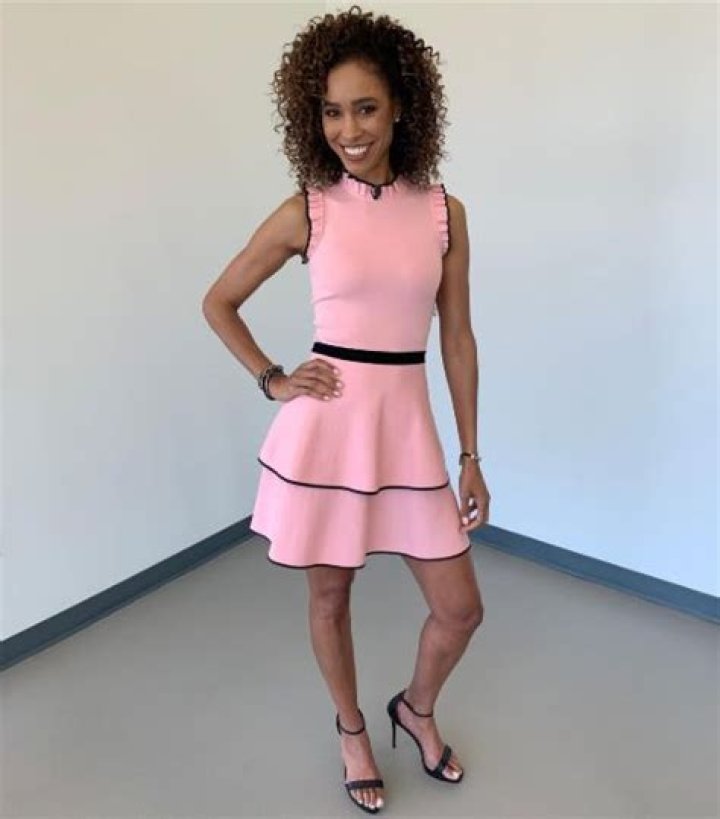 Sage Steele Net Worth – How Much is Steele Worth?