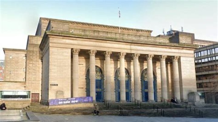 Sheffield Kirsty Smitten Obituary: Wikipedia And Family