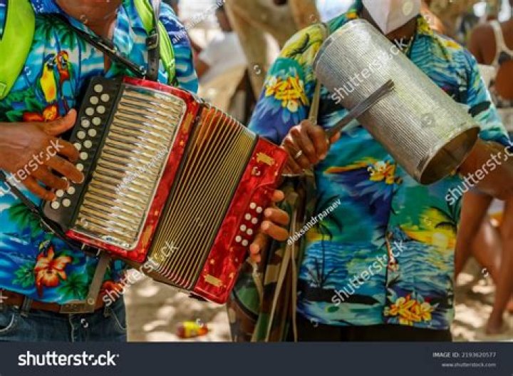 Singamo by Yomel El Meloso & Tokischa from Dominican Republic