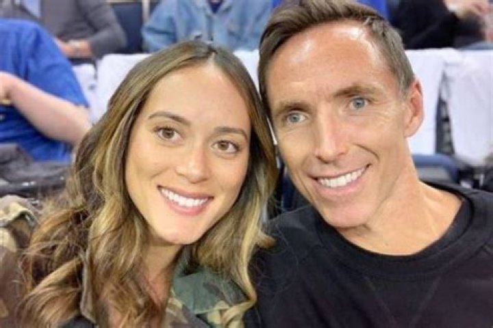 Steve Nash’s Wife Lilla Frederick Is Popular On Social Media