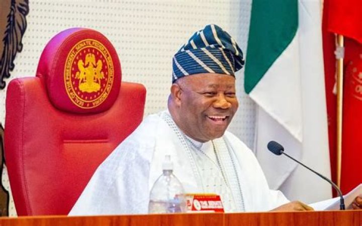 Tears, Lamentation As Former Senate President's Wife Dies