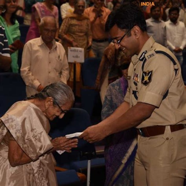 The Renowned IPS Officer Amit Lodha: Profile, Achievements, And Legacy