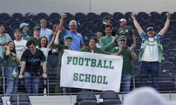 Tulane Spring Game: Arnold Barnes Sets Sights on Emulating Tyjae Spears