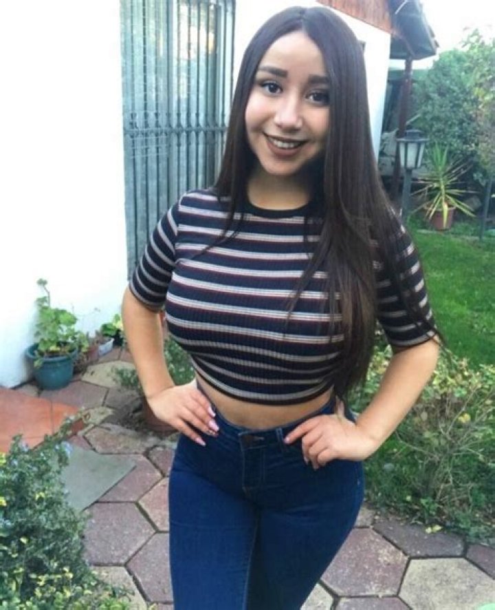 Valeria Belen Bio, Wiki, Age, Height, Biography, Details, Info, Boyfriend