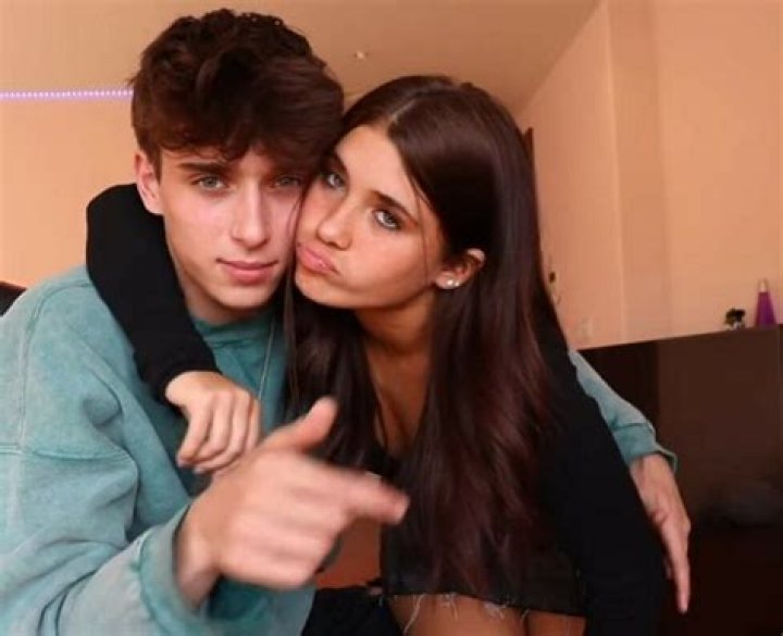 Who is Nessa Barrett Dating Now