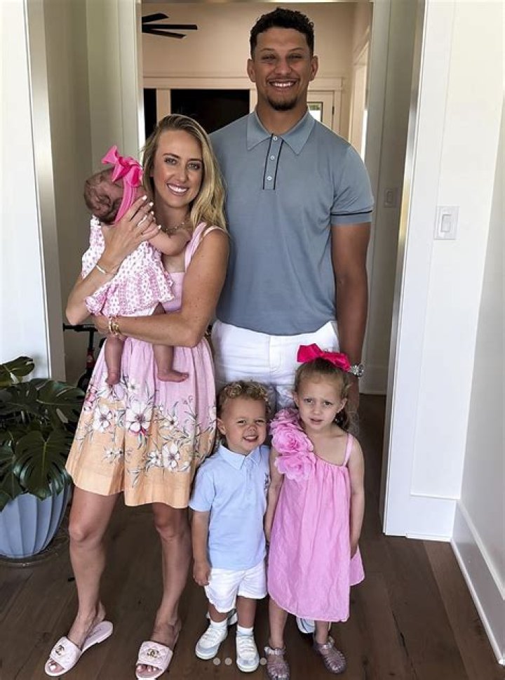 Zoe Mahomes (Patrick Mahomes Sister Zoe), Mother, Age, and Dad